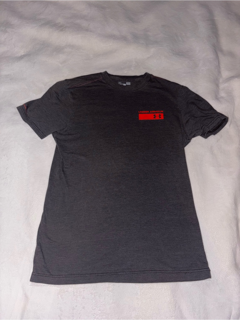 (3 for $15 )Under armour Grey Tshirt (Men’s Small)